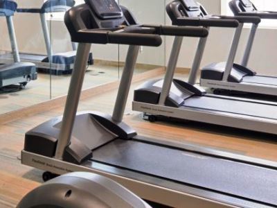 Hotel Holiday Inn Express & Suites - St. Petersburg - Madeira Beach By Ihg